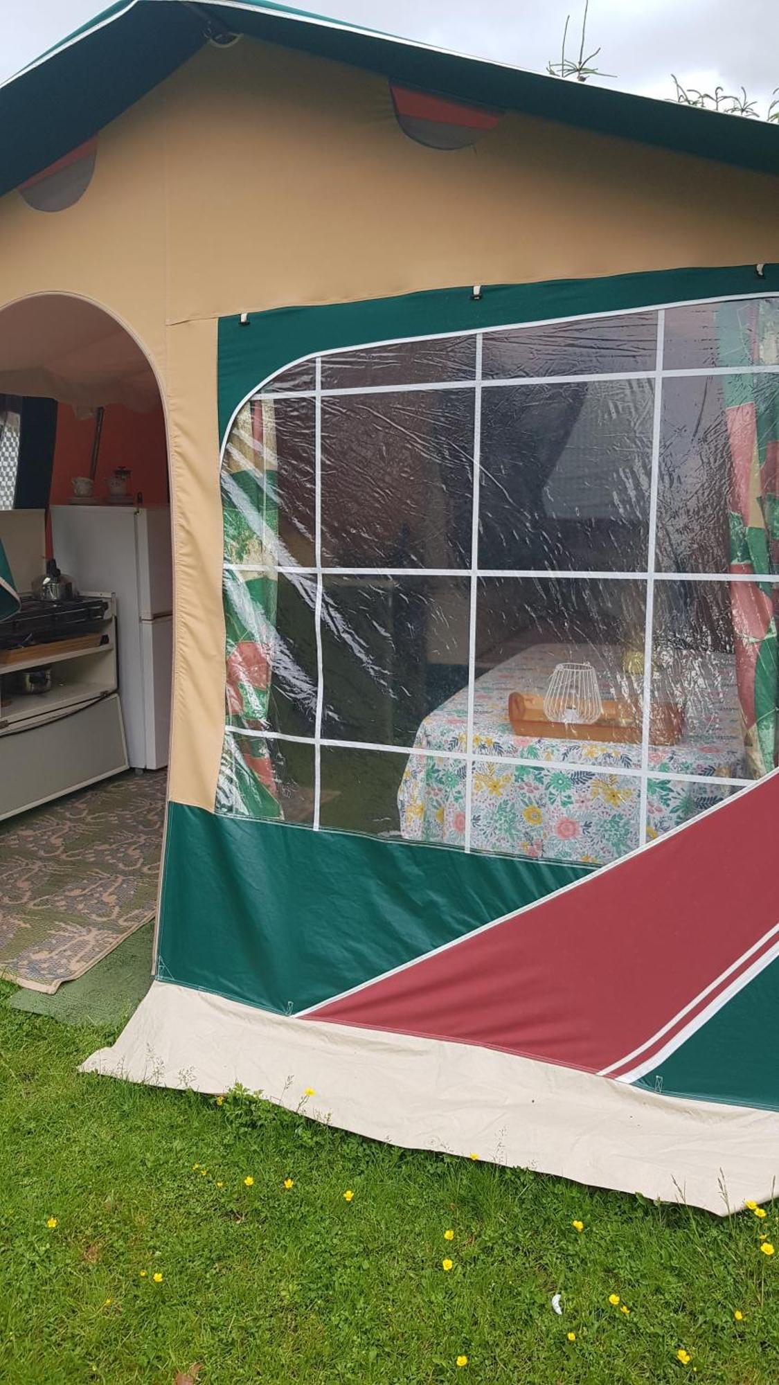 Hotel Basic Ingerichte Vouwwagen Op Camping Westenenk, Wijster Zewnętrze zdjęcie